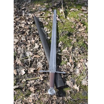 Battle Ready Medieval One Handed Sword Trainings Sword SK-B, inclusief Scabbard.