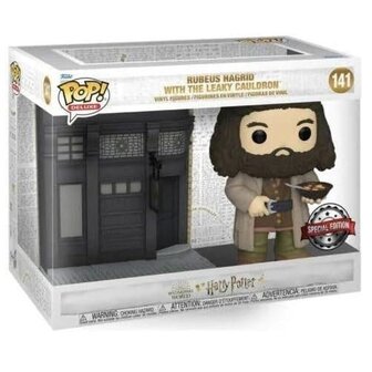 Harry Potter POP! Movies Vinyl Diagon Alley - The Leaky Cauldron with Hagrid No.141 in doos