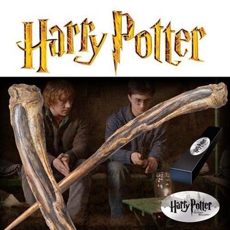 De gebroken (snatcher) toverstaf van Harry Potter met naamplaatje