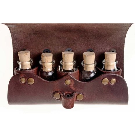 Poisonbag van Bruin leer met 5 flesjes van 10ml inhoud open