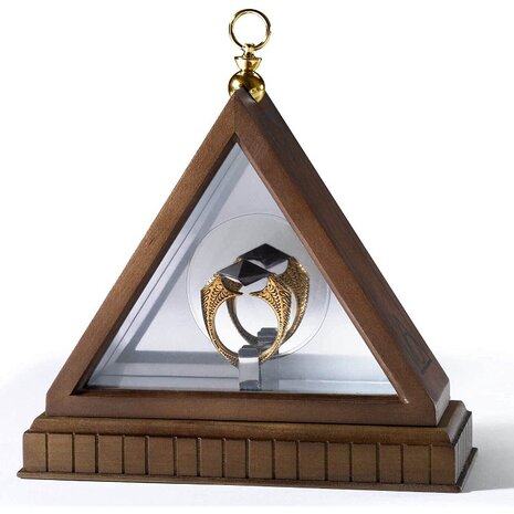 The Horcrux Ring inlcusief display doosje