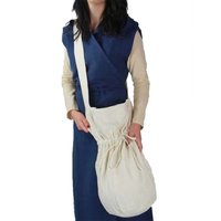 Schoudertas Leti, Natuur